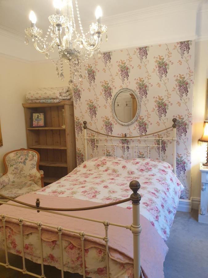 Private Room Near Roath Lake/Park 카디프 외부 사진